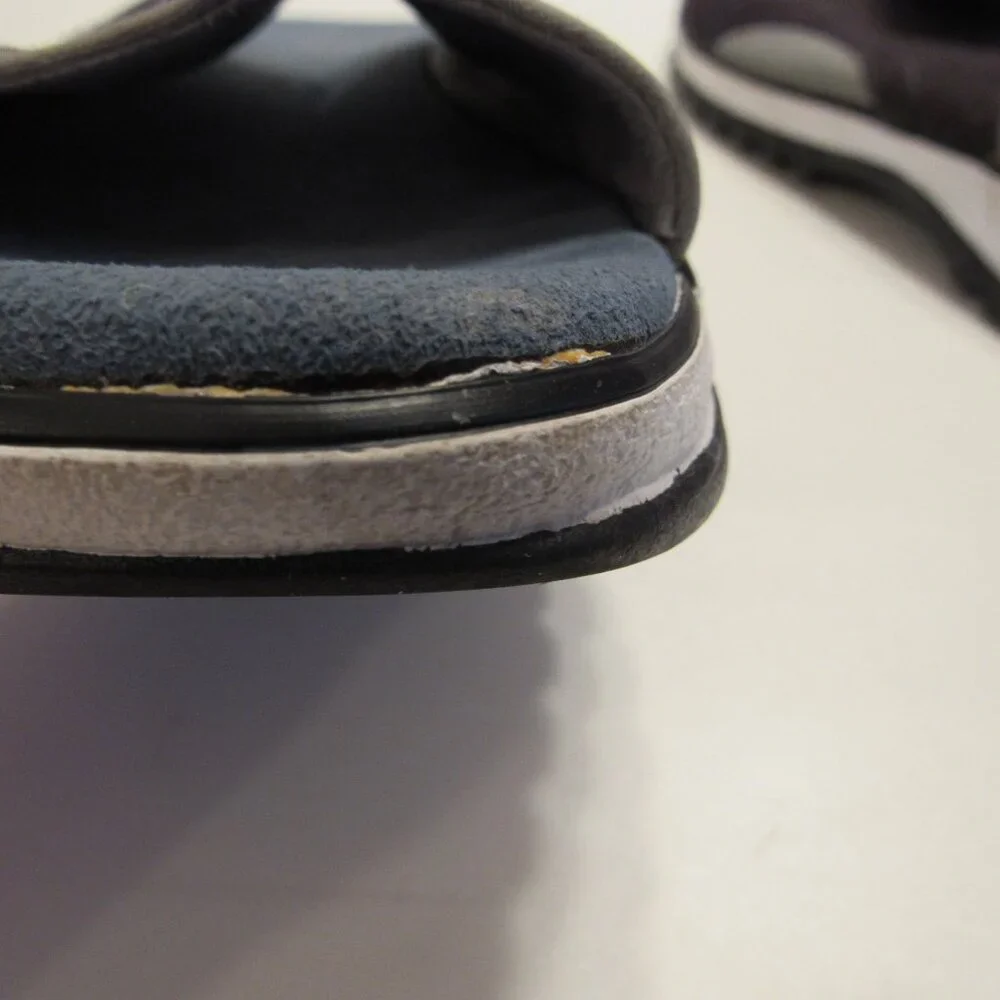 Clarks Navy Blue Slip On Sueded Canvas Sandals Size 8M